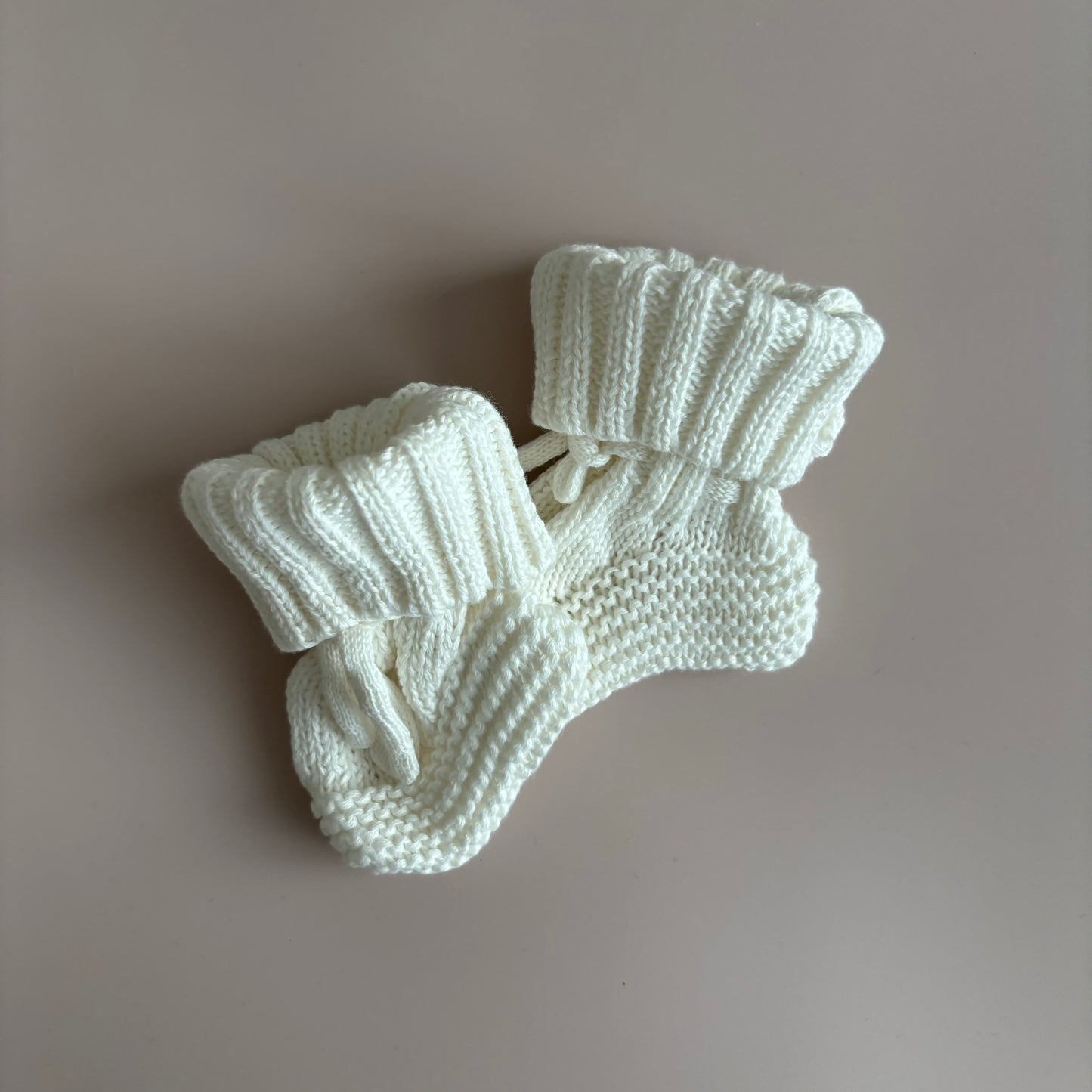 Baby-Strickschühchen | Weiß