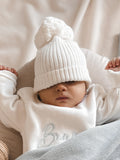Baby-Strickmütze mit Bommel | Weiß