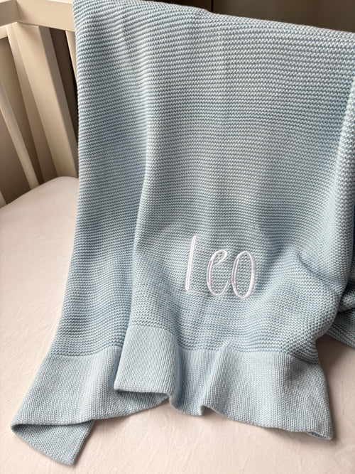 Baby-Strickdecke mit Bordüre | Hellblau