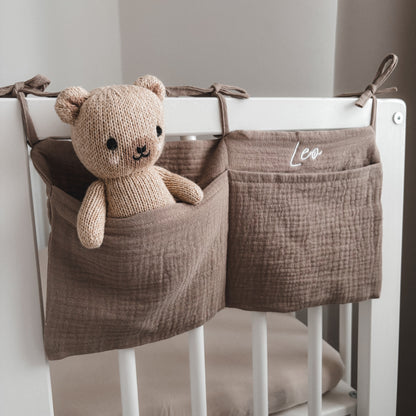 Babybett-Organizer inkl. Stickerei | 8 Farben