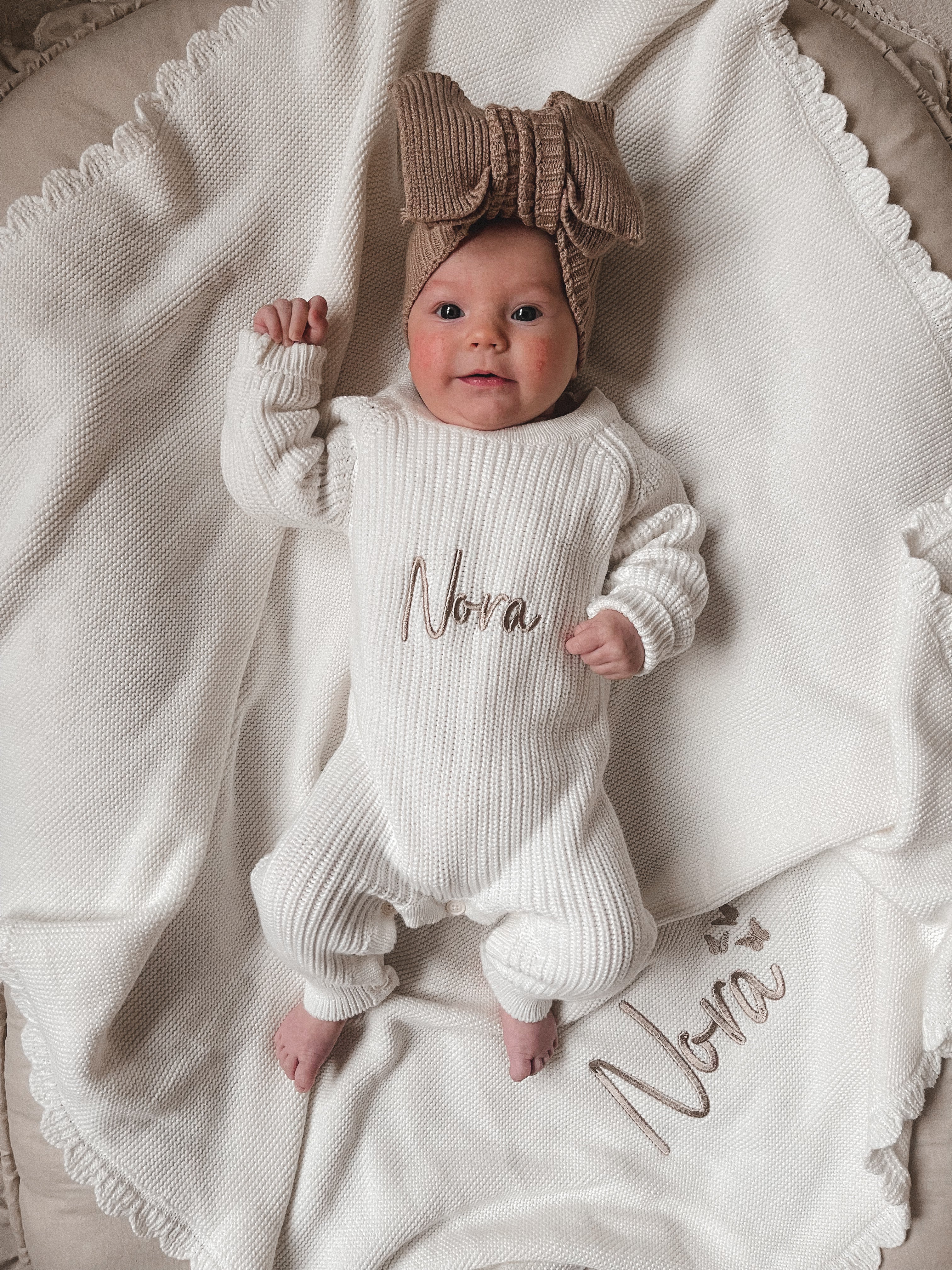 Baby-Strickdecke mit Muschelrand | Weiß