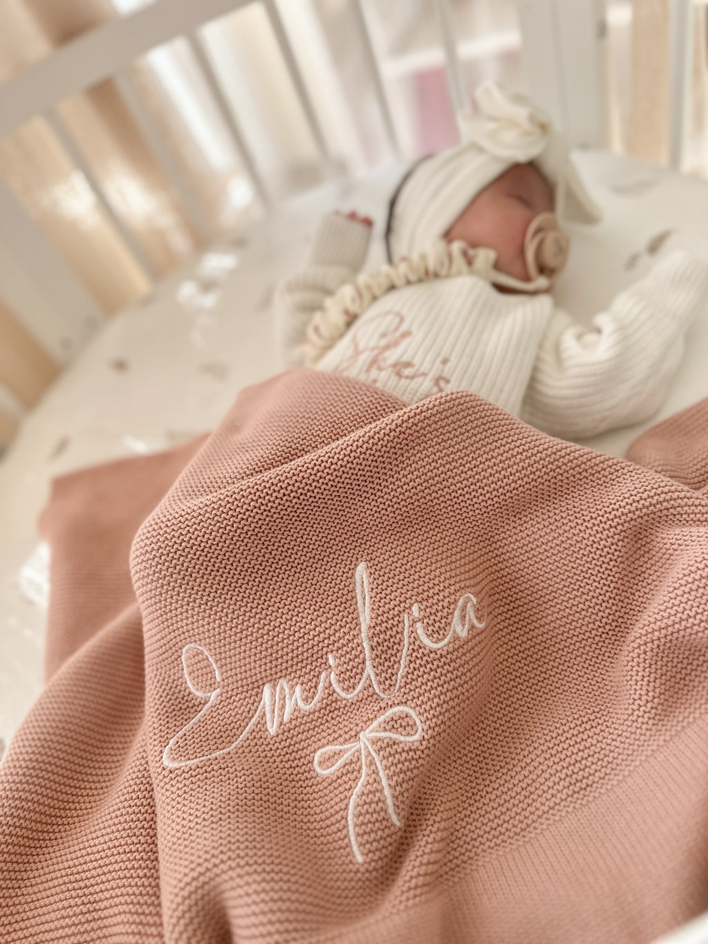 Baby-Strickdecke mit Bordüre | Blush