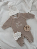 Strick-Overall „Hello World“ | Beige