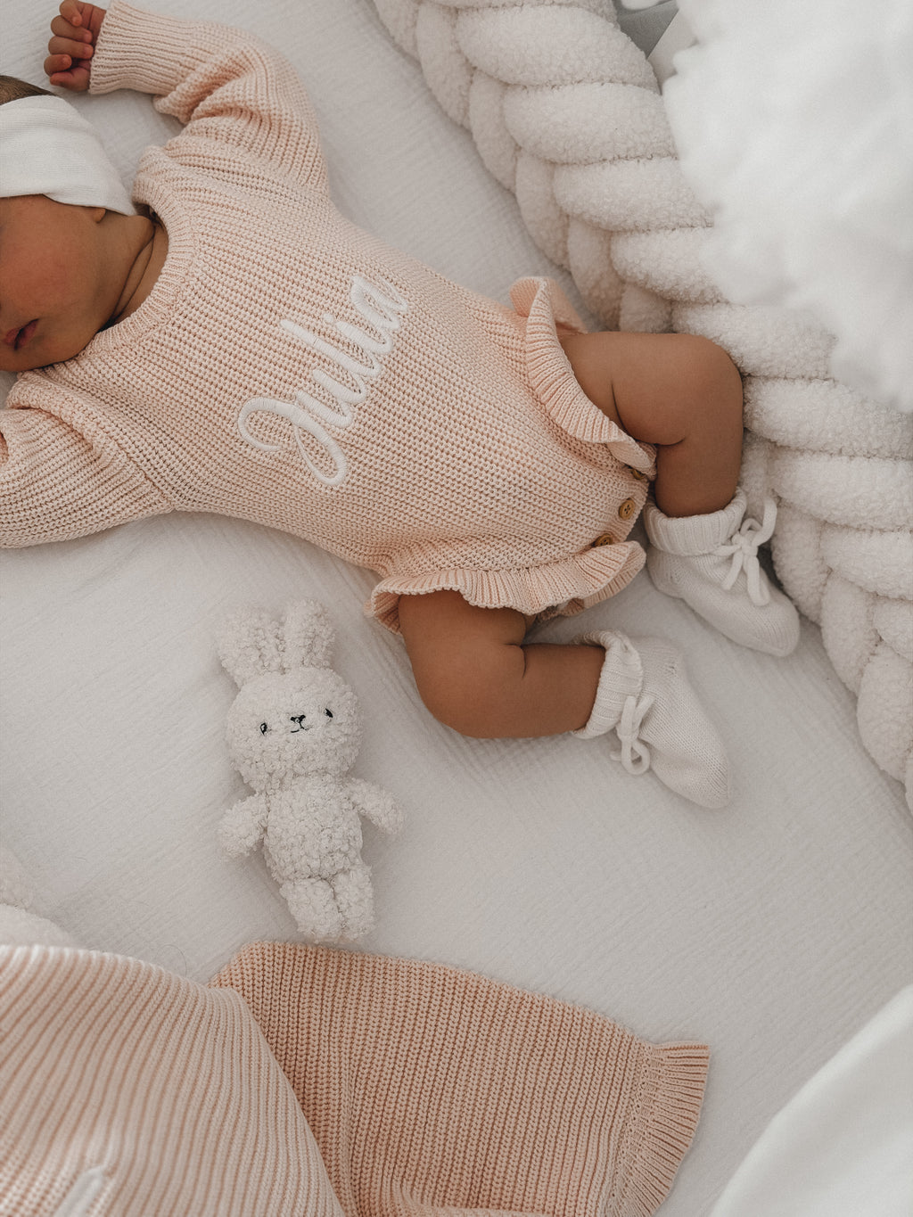 Long-Sleeved romper with Ruffles on the Leg | Powder Pink