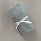 Baby-Strickdecke mit Bordüre | Grau