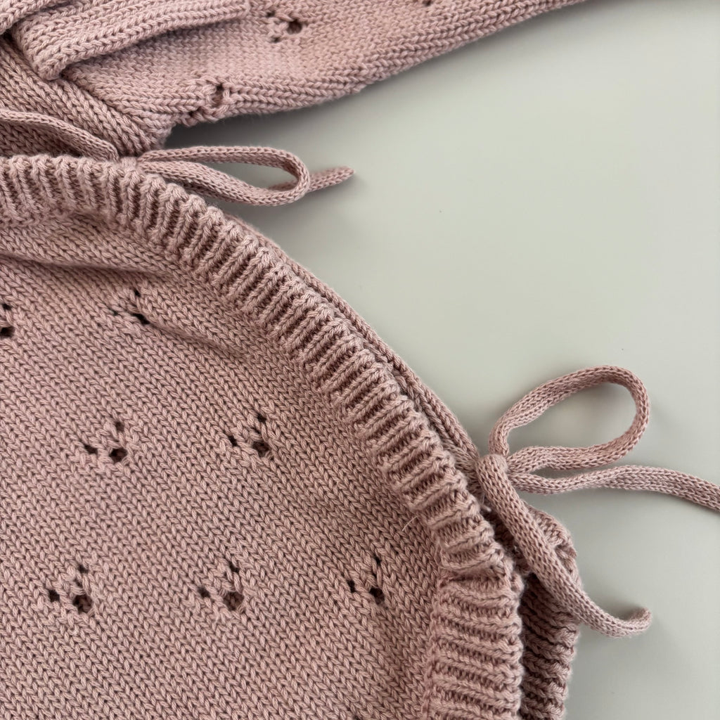 Strick-Wickelbody mit Rüschen | Dusty Rose